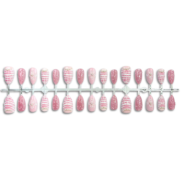 Elegant Decorative Press-On Nail Set 1790745418