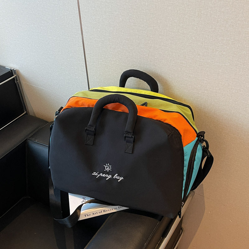 Versatile Travel Tote Stornfield