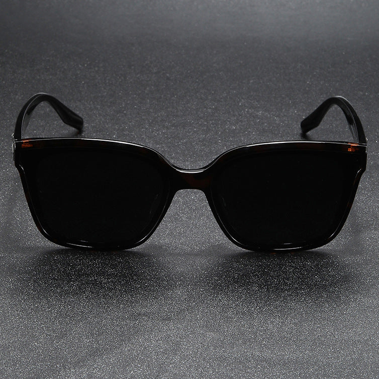 Ladies fashionable sunglasses in square design with high-quality UV protection Stornfield