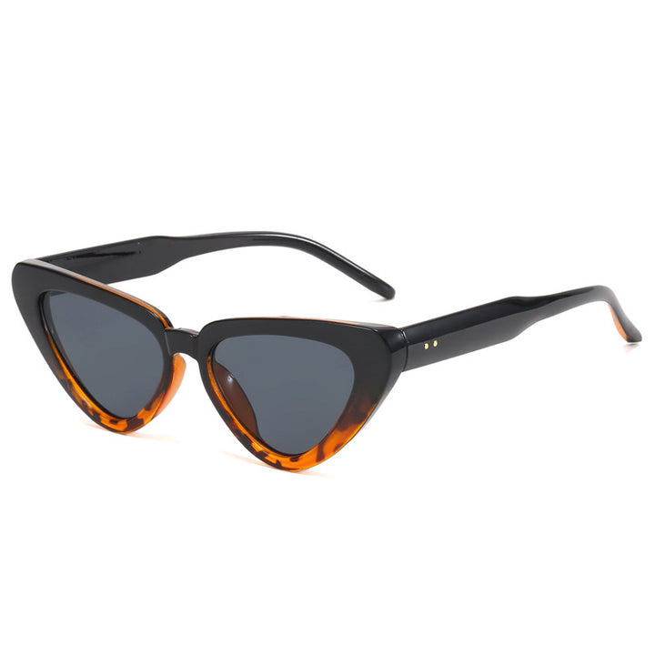 Ladies stylish Cat-Eye sunglasses with striking design Stornfield