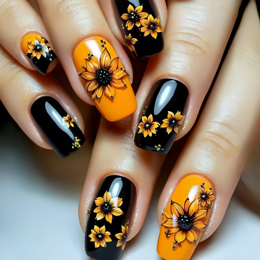 Artificial nails in floral design with sunflower motif Stornfield