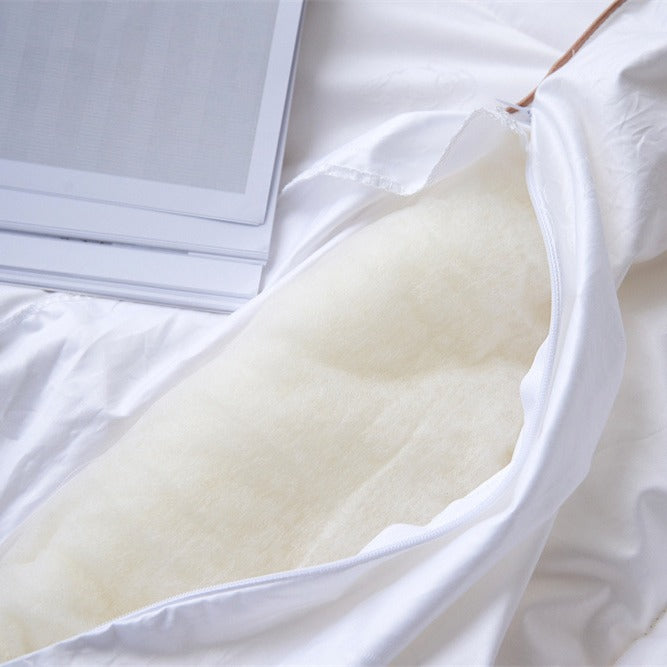 Lightweight Hypoallergenic Down-Alternative Comforter with Circular Quilted Pattern