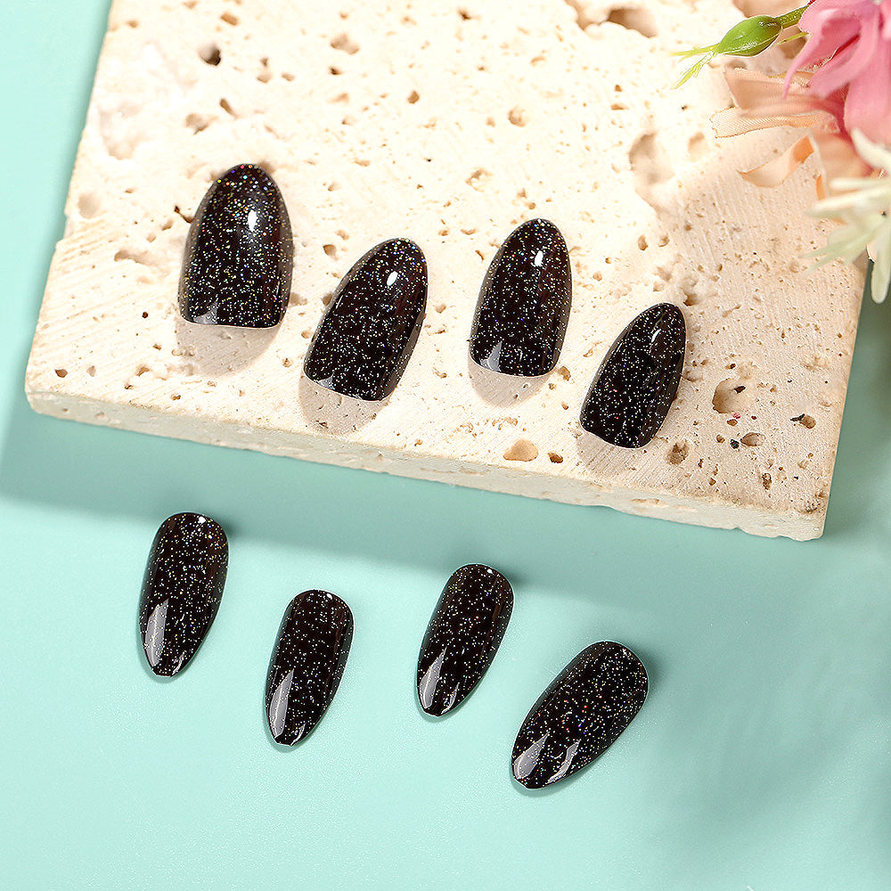 Glamorous artificial nails with glitter Stornfield