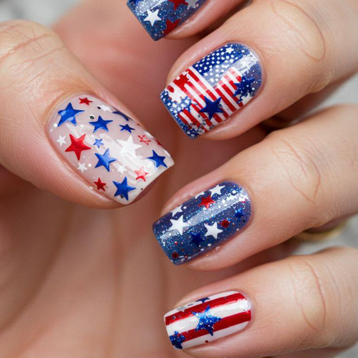 Artificial nails with patriotic star design Stornfield