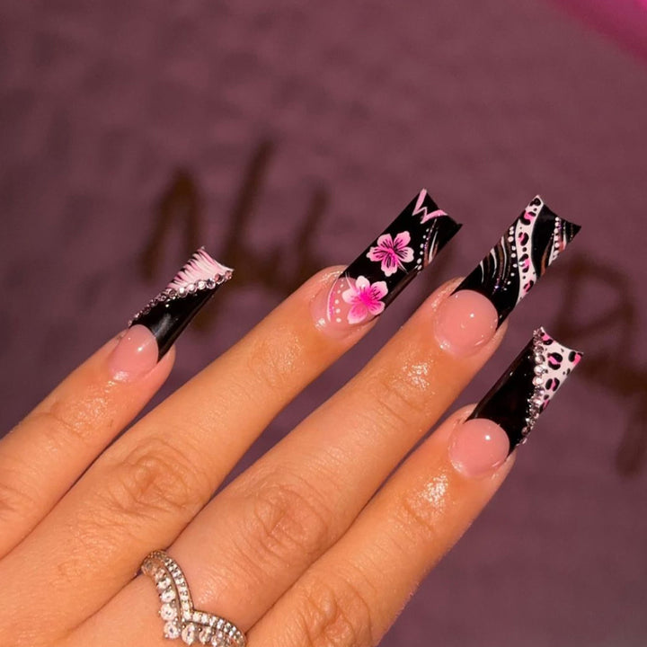 Artistic Stiletto Press-On Nail Set Stornfield