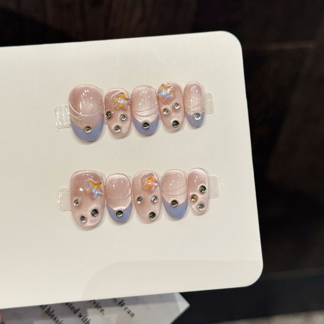 Decorative Press-On Nail Art Set with Star Design and Rhinestone Accents