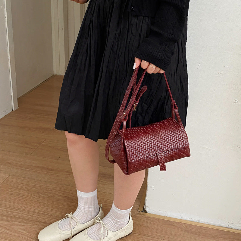 Woven Textured Crossbody Handbag