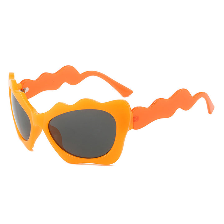 Ladies extravagant sunglasses with wavy frame design Stornfield