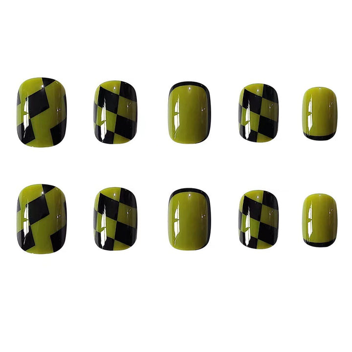 Creative nail art with geometric patterns Stornfield