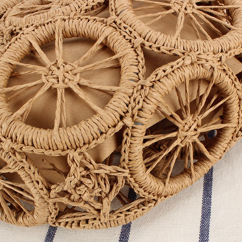 Round basket bag with unmistakable design Stornfield