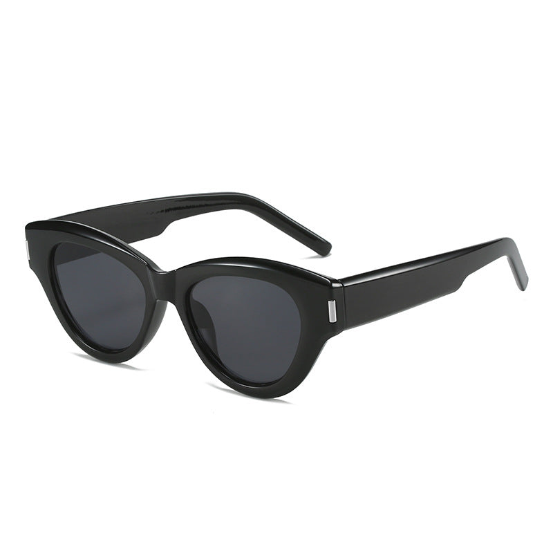 Women's Cat-Eye Sunglasses with High-Quality Plastic Frame Stornfield