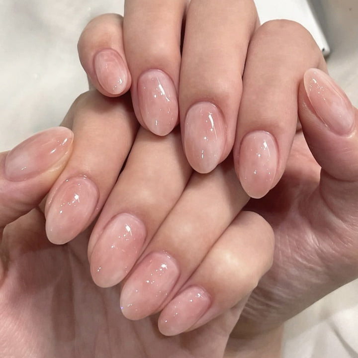 Elegant and stylish nail art Stornfield