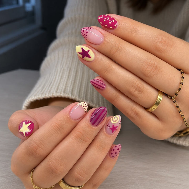 Nail art set with creative star and spiral motifs Stornfield