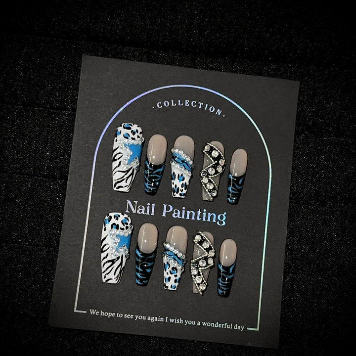 Elegant Press-On Nail Art Set