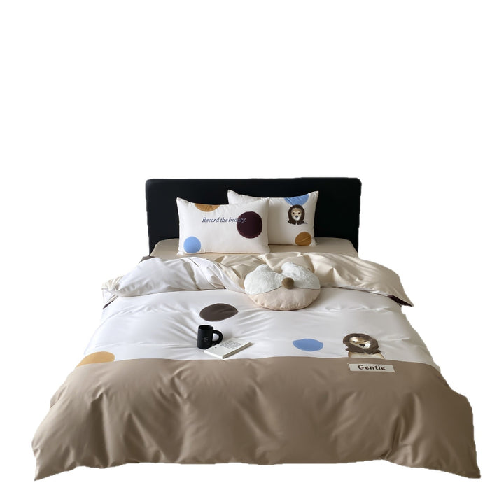 Children's bedding set made of cotton satin with playful animal and polka dot print