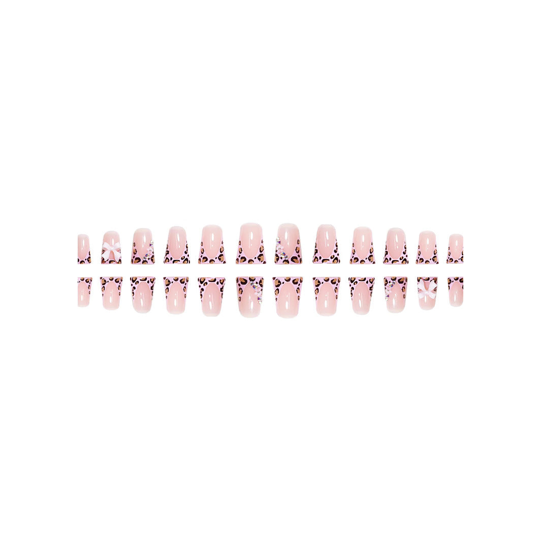 Trendy Animal Print Press-On Nail Set Stornfield
