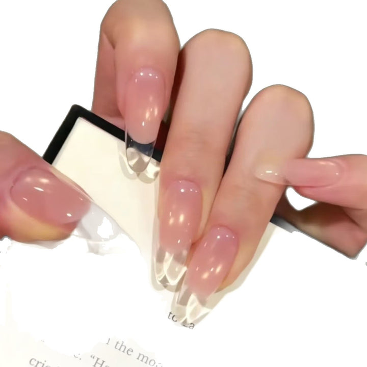 Elegant French Tip Nail Extensions