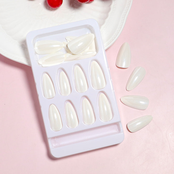 DIY Natural Press-On Nail Tips Stornfield