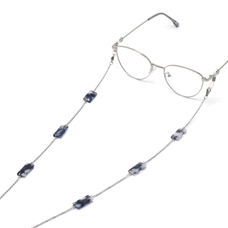 Elegant Bead-Accented Eyewear Holder Chain Stornfield