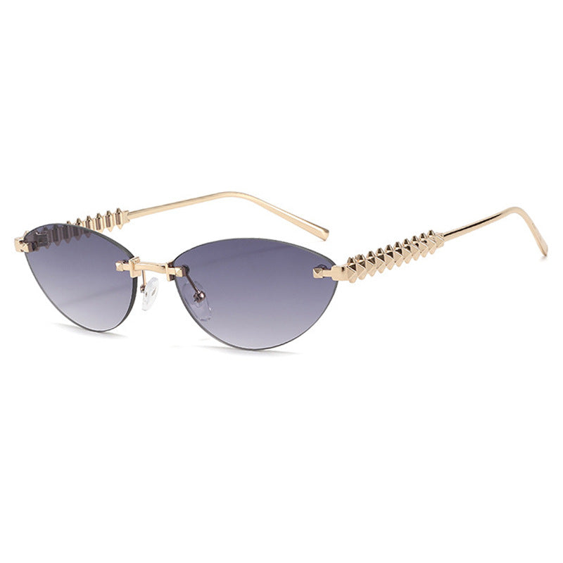 Women's sunglasses in modern, geometric design with stylish metal frame and UV protection Stornfield