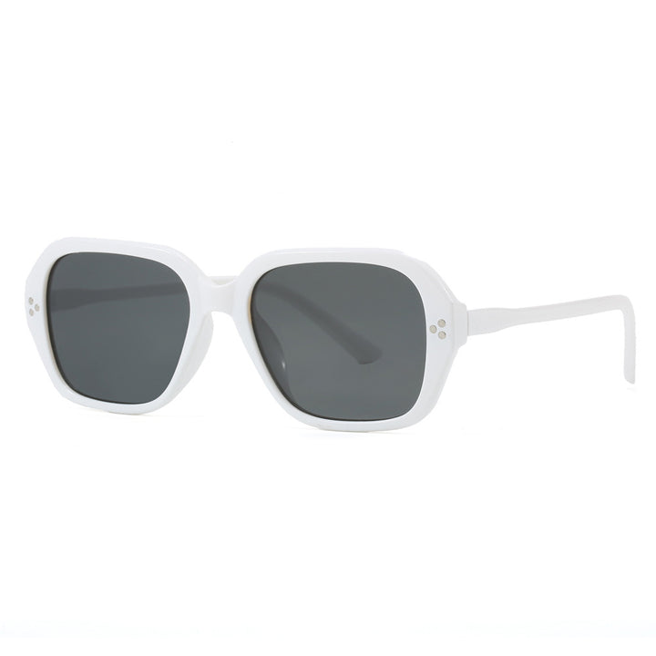Women's fashionable oversized sunglasses in elegant design Stornfield
