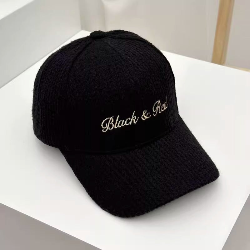 Women's Textured Knitted Baseball Cap Stornfield