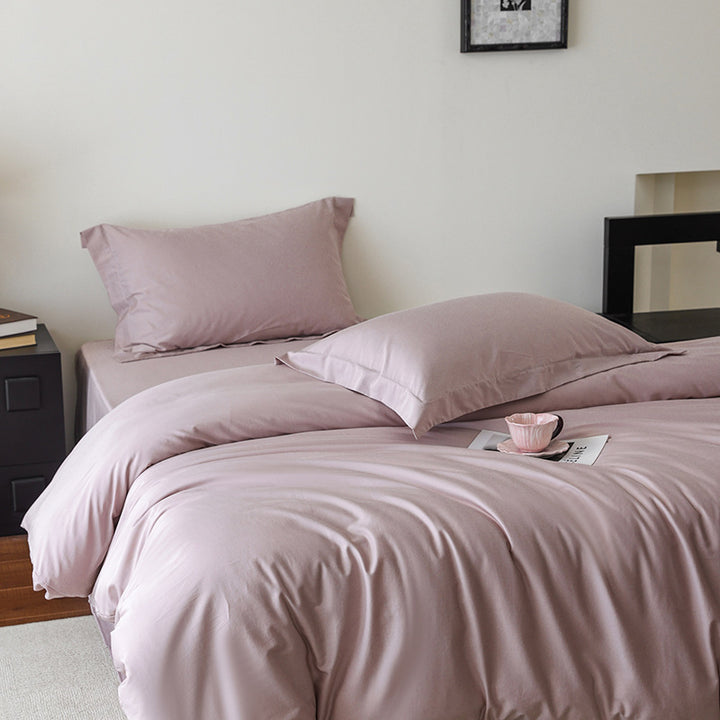 Bedding set made of high-quality cotton satin with duvet cover and pillowcases