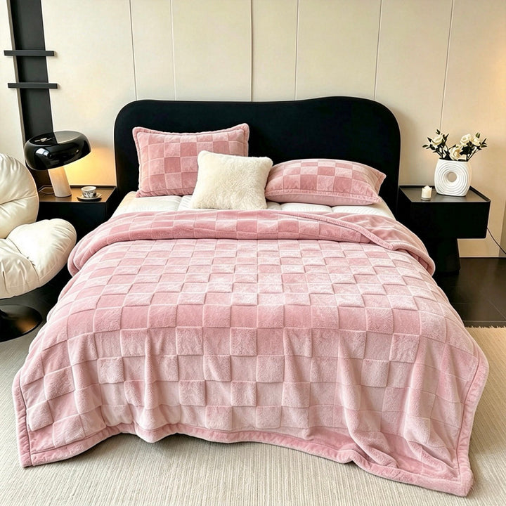 Textured Patchwork Fleece Blanket Stornfield
