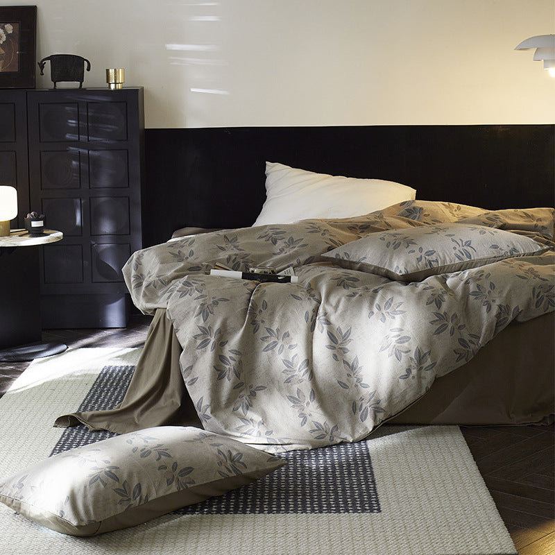 Damask Jacquard Silky-Feel Duvet Cover and Pillow Sham Set