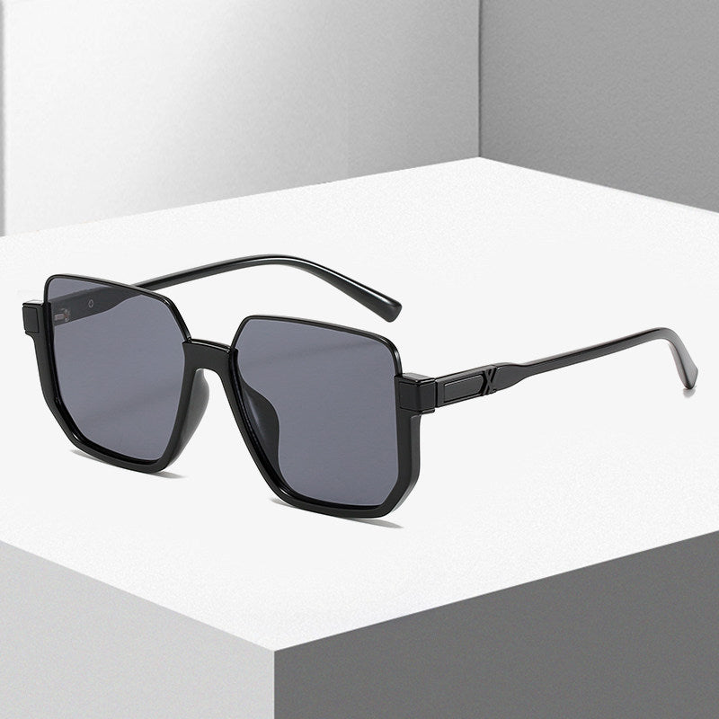 Women modern square sunglasses with stylish frame Stornfield