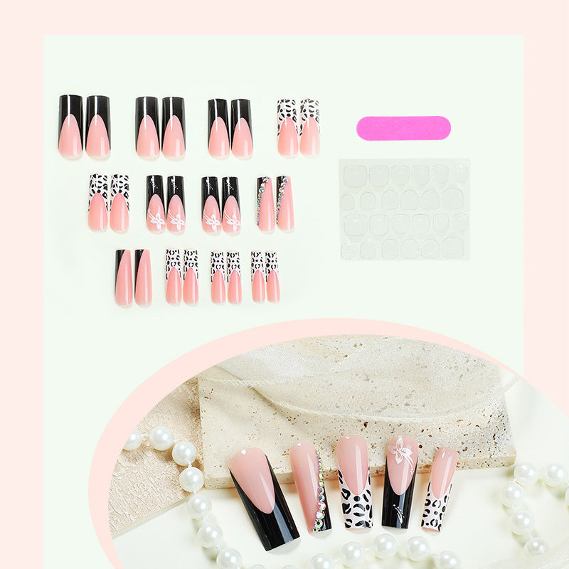 Artistic Press-On Nail Set with Creative Patterns Stornfield