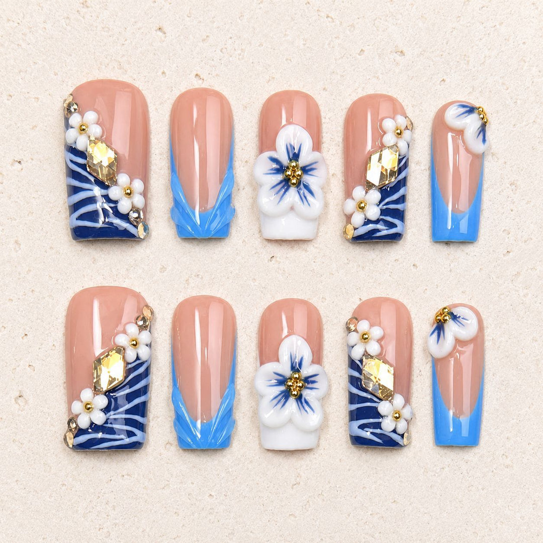 Decorative 3D Floral Press-On Nail Art