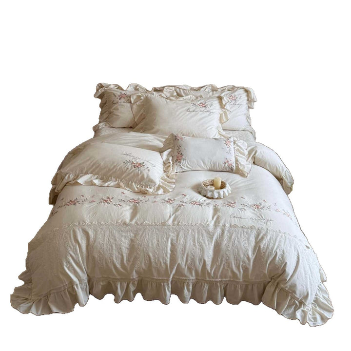 Shabby-Chic Bedding Set with Lace Embroidery, Ruffle and Floral Motif