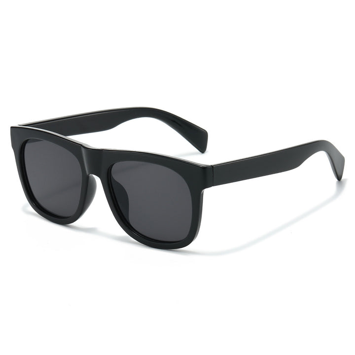Retro-Inspired Tortoiseshell Sunglasses Stornfield