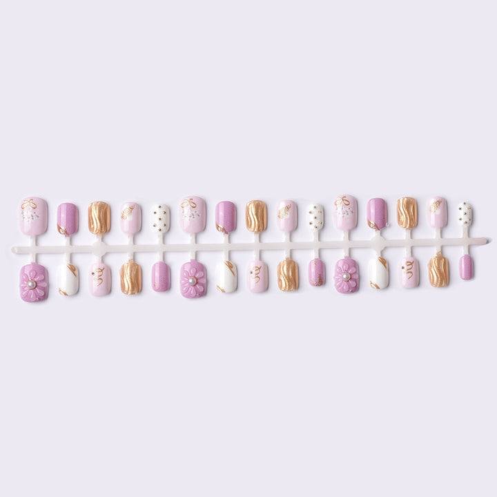 Floral and Pearl Decorative Press-On Nail Art Set Stornfield