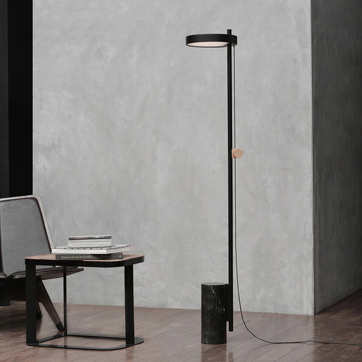 Modern Sculpture Floor Lamp