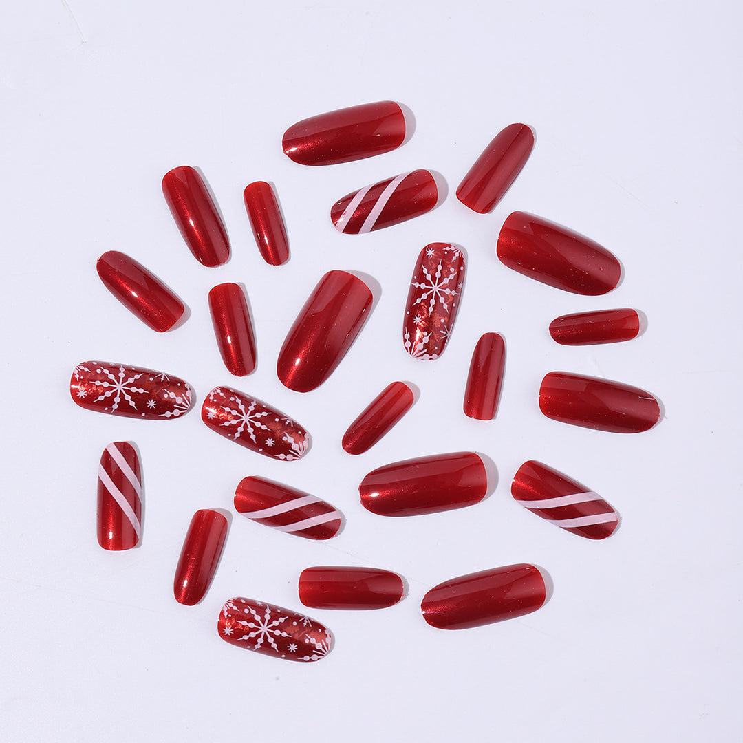 Creative Nail Art Set with winter motifs and glamorous glitter Stornfield