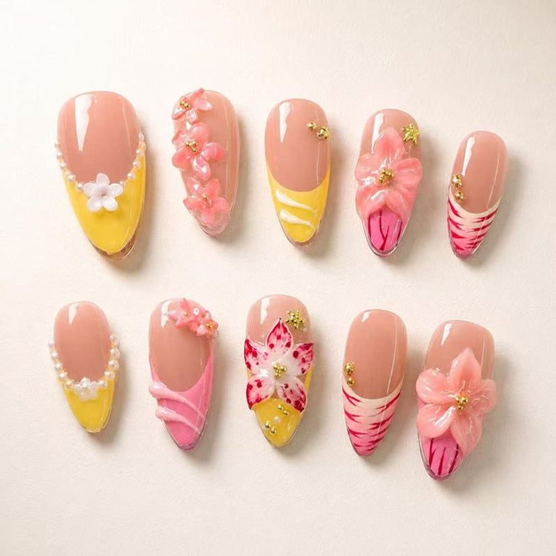 Artificial nail set with creative flower and lace decorations Stornfield