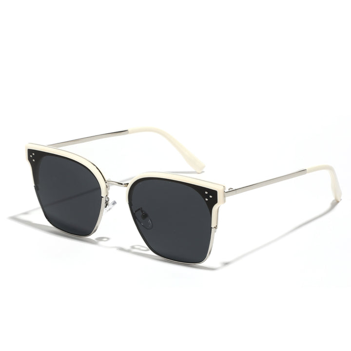 Women's fashionable sunglasses with distinctive design and contrasting frame Stornfield