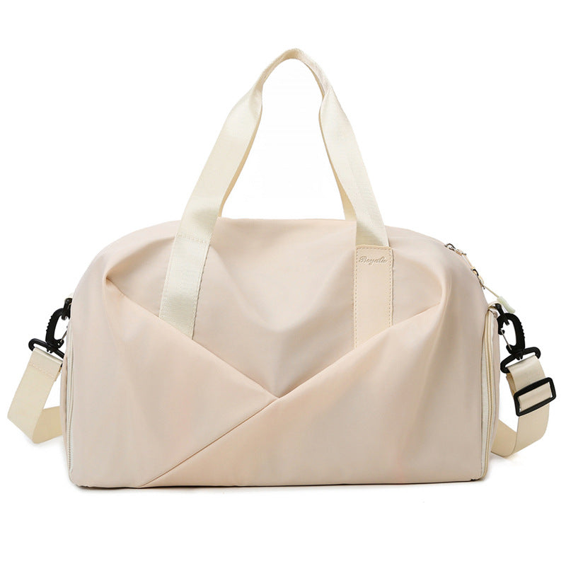 Multifunctional sports and travel bag with ergonomic design Stornfield