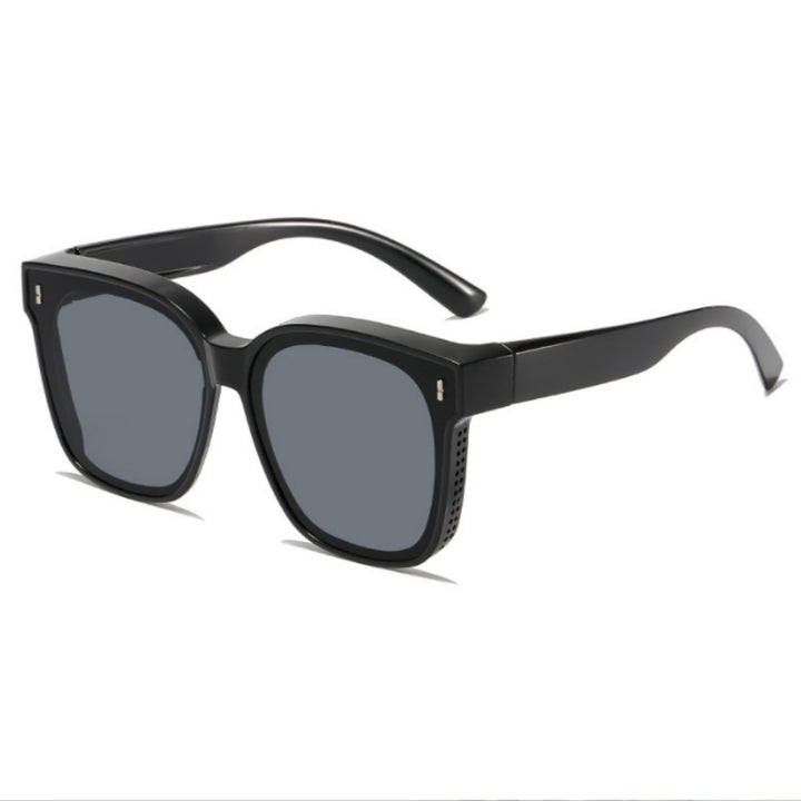 Ladies fashionable sunglasses in modern frame design Stornfield