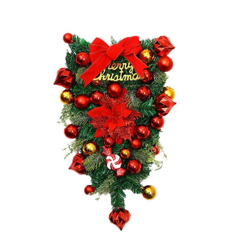 Festive Christmas Wreath Decoration Stornfield