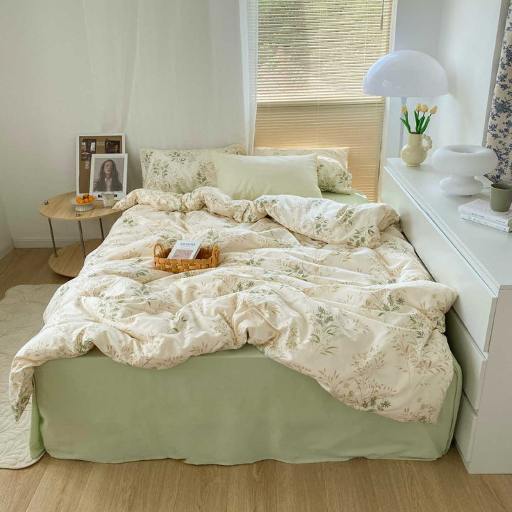 Breathable Cotton Percale Floral Duvet Cover Set with Pillow Shams