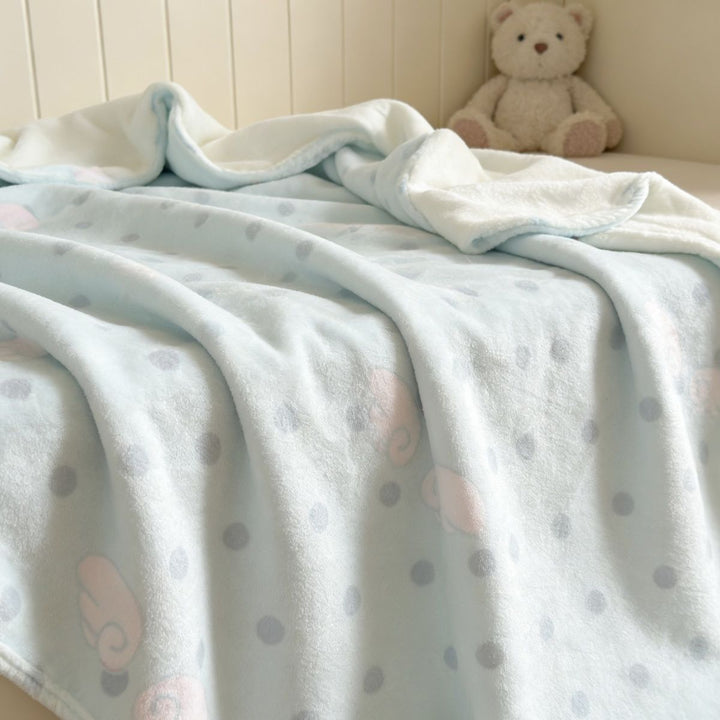 Soft Fleece Polka Dot Blanket