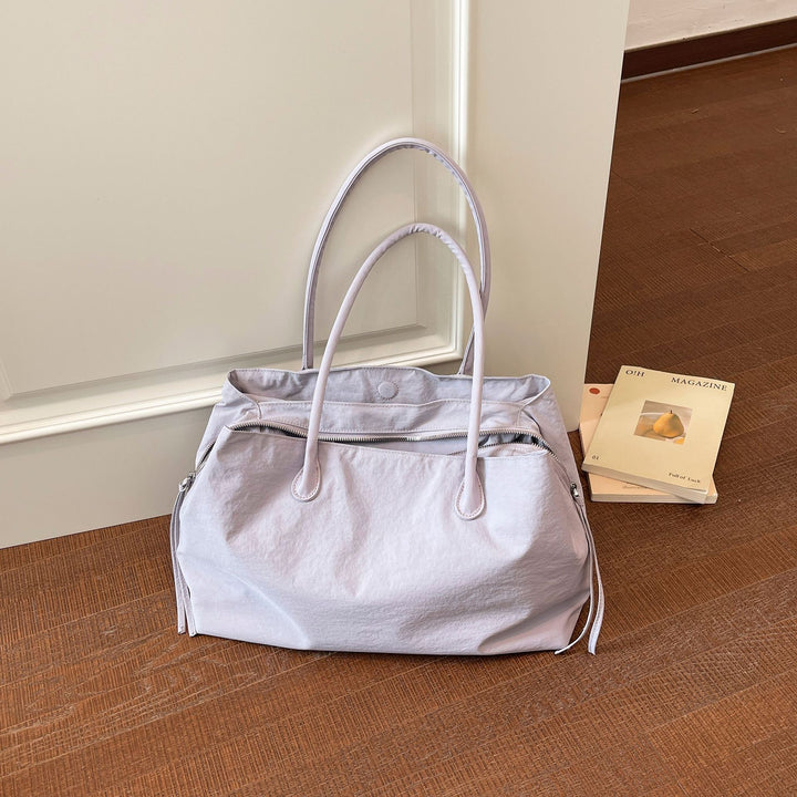 Elegant and Multifunctional Handbag Stornfield