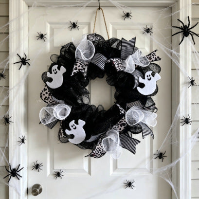 Halloween-Themed Decorative Wreath