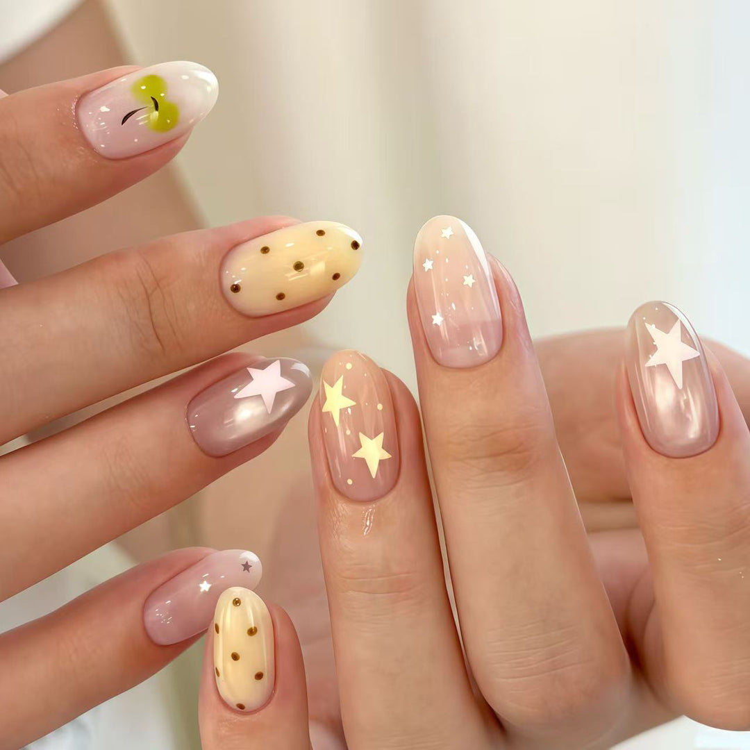 Artistic Star-Accented Press-On Nail Art Set
