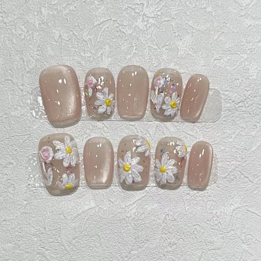 Floral-Inspired Press-On Nail Art Set Stornfield