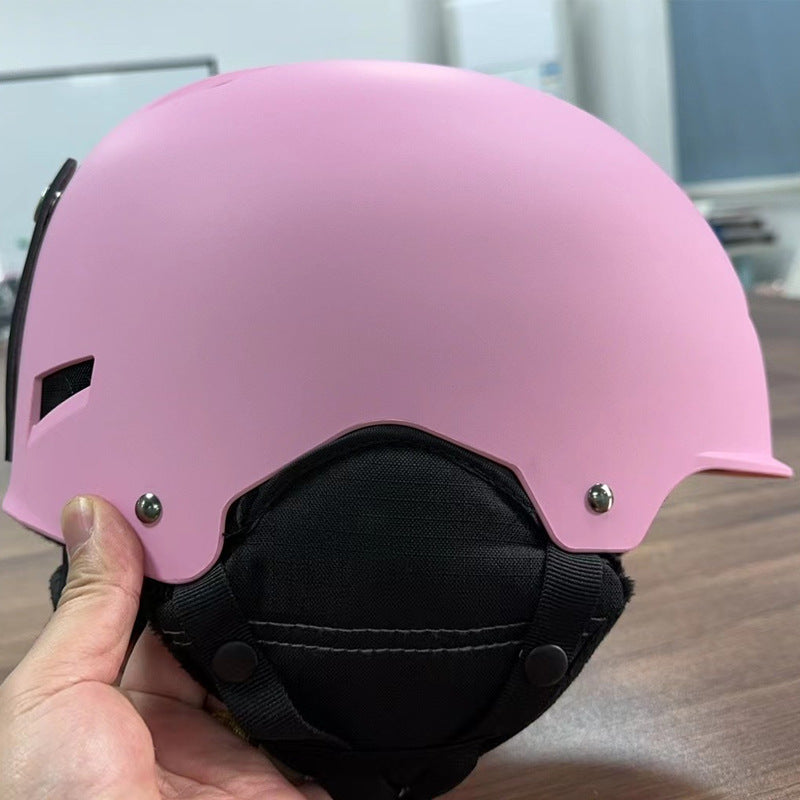 Winter helmet with comfortable inner padding Stornfield