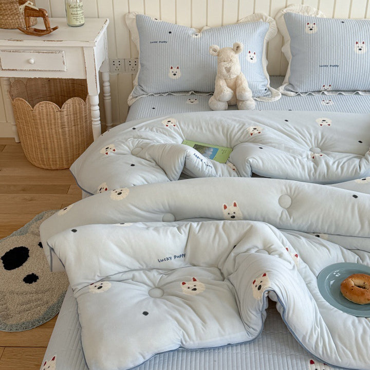 Quilted Cotton-Blend Light Comforter with Botanical Micro-Print and Contrast Piped Edge